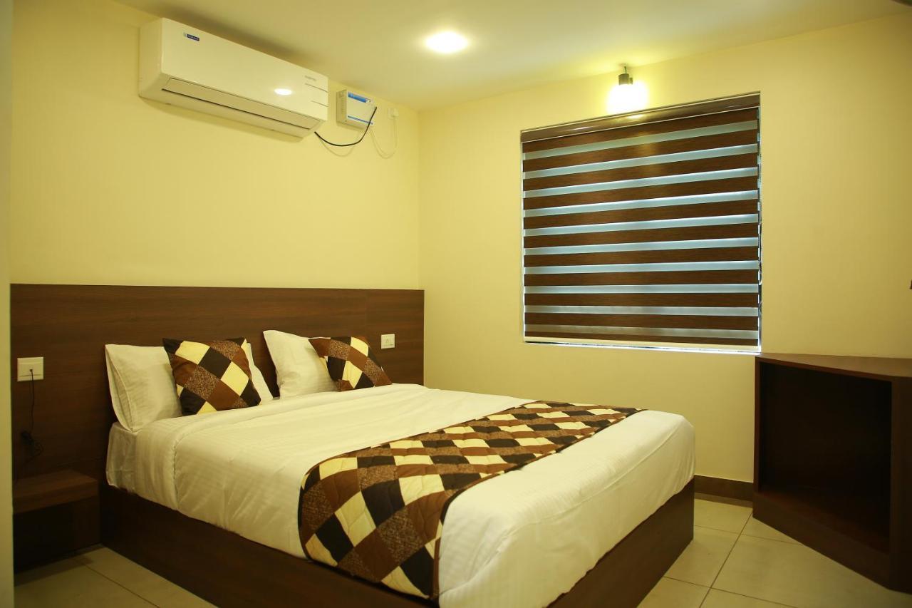 Kalathil Tourist Home Kunnamkulam Екстер'єр фото